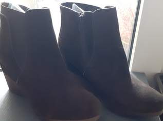 Stiefeletten Gr. 37, 15 €, Kleidung & Schmuck-Damenkleidung in 1160 Ottakring Stiefeletten Gr. 37, 15 €, Kleidung & Schmuck-Damenkleidung in 1160 Ottakring