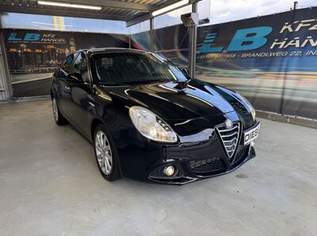 Giulietta Distinctive, 7999 €, Auto & Fahrrad-Autos in 6020 Innsbruck