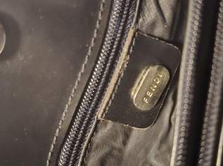 Vintage Fendi Style Tasche - klassisches Designer Muster, 20 €, Kleidung & Schmuck-Taschen & Koffer in 2331 Gemeinde Vösendorf Vintage Fendi Style Tasche - klassisches Designer Muster, 20 €, Kleidung & Schmuck-Taschen & Koffer in 2331 Gemeinde Vösendorf