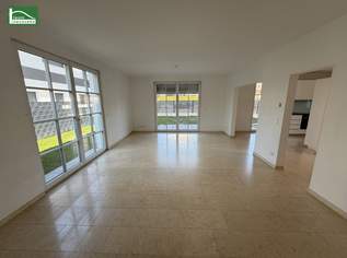 Elegantes Wohnen im Grünen! Großzügige Doppelhaushälfte mit Terrassen, Garten und 2 Parkplätzen!, 549900 €, Immobilien-Häuser in 2751 Steinabrückl