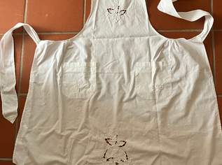 Handgestickte Küchenschürze, 10 €, Kleidung & Schmuck-Damenkleidung in 3413 Hintersdorf