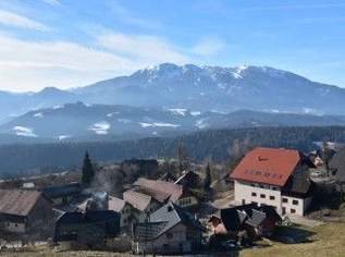 Wohnung 104m2 mit Blick auf die Petzn