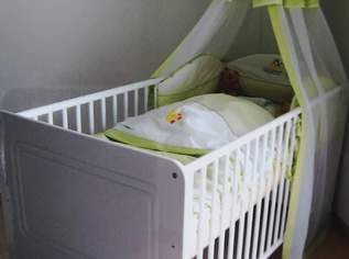 Kinderzimmer weiß vierteilig , 500 €, Kindersachen-Kinderzimmer in 8230 Hartberg