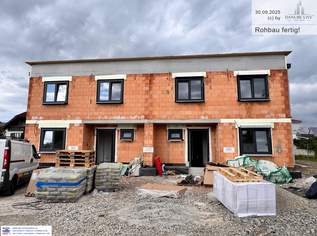 Doppelhaushälfte (Danube Live TOP 2) mit Garten, Terrasse und vielem mehr - in familienfreundlicher Lage in 4320 Perg. ROHBAU ABGESCHLOSSEN - jetzt anfragen!, 420000 €, Immobilien-Häuser in 4320 Perg