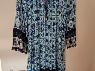 Kleid neuwertig , 15 €, Kleidung & Schmuck-Damenkleidung in 4060 Leonding Kleid neuwertig , 15 €, Kleidung & Schmuck-Damenkleidung in 4060 Leonding