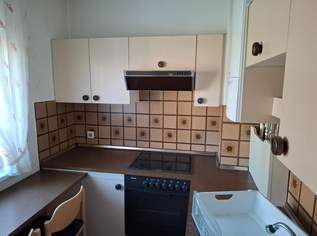 Preiswert im Zentrum und Erdgeschoss, 149900 €, Immobilien-Wohnungen in 4300 Gemeinde Sankt Valentin