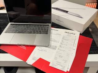 Apple Macbook 13 Pro , 990 €, Marktplatz-Computer, Handys & Software in 5310 Innerschwand am Mondsee