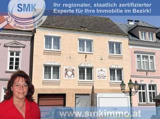 Sonnig gelegenes Stadthaus verspricht viel Potential!, 0 €, Immobilien-Häuser in 3820 Raabs an der Thaya