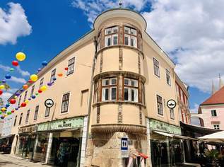 Die schönste Bühne für Ihr Unternehmen! 141 m² Erstbezug am Hauptplatz mit Erkerblick, 1552.91 €, Immobilien-Gewerbeobjekte in Niederösterreich Die schönste Bühne für Ihr Unternehmen! 141 m² Erstbezug am Hauptplatz mit Erkerblick, 1552.91 €, Immobilien-Gewerbeobjekte in Niederösterreich