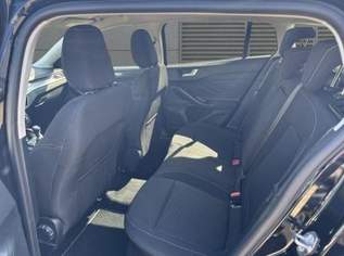 Focus Turnier Titanium X+Winterpaket+LED+RFK ..., 23573 €, Auto & Fahrrad-Autos in 6844 Gemeinde Altach