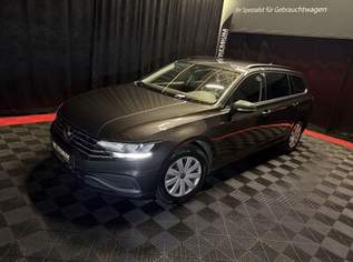 Passat Basis, 22490 €, Auto & Fahrrad-Autos in 4922 Geiersberg