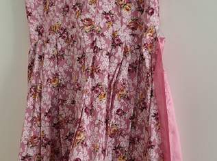 DIRNDL, 70 €, Kleidung & Schmuck-Damenkleidung in 1190 Döbling