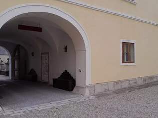 Wohnen im Schloß- Exklusivwohnung im Grünen Wohnen im Schloß- Exklusivwohnung im Grünen