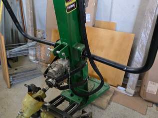 Thor Farmer Holzspalter, 1800 €, Haus, Bau, Garten-Hausbau & Werkzeug in 7400 Oberwart