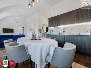 Leben im historischen „Freihof“ in Döbling: großzügige 3 Zimmer Wohnung mit Blick auf die Donau - Optional mit Parkplatz & Garten mit Pool, 544376 €, Immobilien-Wohnungen in 1190 Döbling