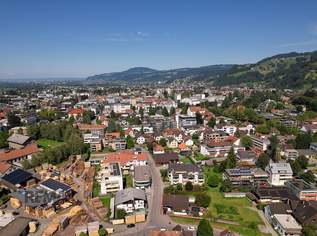 Historisches Flair in stadtnaher, lebendiger Traumlage mit attraktiver Bebauungsmöglichkeit!, 0 €, Immobilien-Häuser in 6857 Kehlegg Historisches Flair in stadtnaher, lebendiger Traumlage mit attraktiver Bebauungsmöglichkeit!, 0 €, Immobilien-Häuser in 6857 Kehlegg