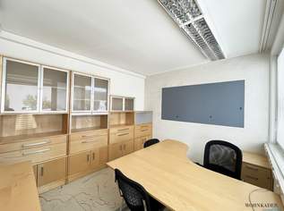 Rundum-sorglos-Büro: Möbliert, inklusive Betriebskosten und Heizung & 3 Stellplätze!, 700 €, Immobilien-Gewerbeobjekte in 2325 Katastralgemeinde Himberg