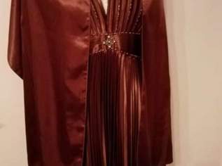 Damen cocktail kle6gr 40/42 Lissa, 30 €, Kleidung & Schmuck-Damenkleidung in 5600 Sankt Johann im Pongau