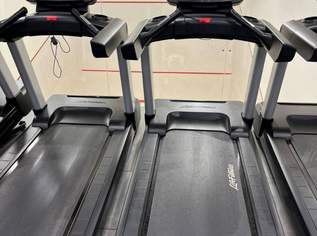 Komplettset Profi-Fitnessgeräte: Life Fitness, Hammer Strength & Technogym, 40850 €, Marktplatz-Sportgeräte & Zubehör in 1010 Innere Stadt