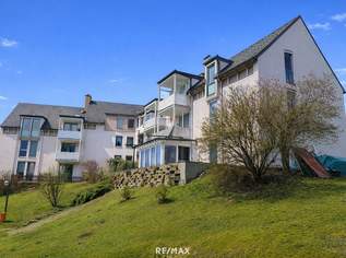 *** Stadtnah & absolut ruhig: 102,5 m² im 2. OG mit 4 Zimmern, Carport und Entwicklungspotenzial für deine Visionen ***, 110000 €, Immobilien-Wohnungen in 8680 Mürzzuschlag