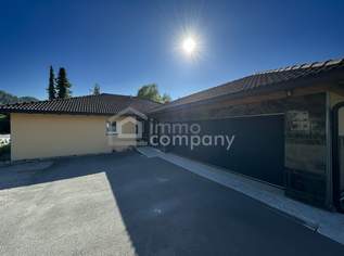 ! Top-Angebot ! Luxuriöser Bungalow, hochwertige Ausstattung, zentrumsnahe, sonnige Ruhelage, Hohenems, Grenznähe: Schweiz 4 km / Liechtenstein 20 km / D 26 km, sehr geräumige 3-er-Garage/FB, Sackgasse, Vielzahl privater Außenstellplätze., 0 €, Immobilien-Häuser in 6845 Hohenems