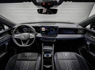 Tiguan 2,0 TDI DSG 4Motion R-Line - LAGER 142..., 53109 €, Auto & Fahrrad-Autos in 6844 Gemeinde Altach