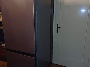 Kühlkombination ab zu geben, 200 €, Marktplatz-Sammlungen & Haushaltsauflösungen in 1020 Leopoldstadt Kühlkombination ab zu geben, 200 €, Marktplatz-Sammlungen & Haushaltsauflösungen in 1020 Leopoldstadt