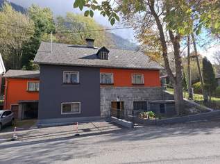 Großzügiges, vielseitig nutzbares Wohnhaus mit umfangreichem Ausbaupotenzial – Teilrenoviert und bereit für Ihre individuellen Wohnträume!, 289000 €, Immobilien-Häuser in 9816 Penk