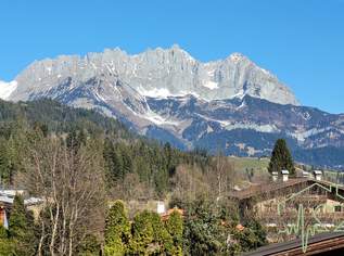 Großzügige 4 Zimmer DG-Wohnung mit Südbalkon & Garage!, 750000 €, Immobilien-Wohnungen in Tirol