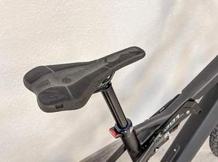 Mountainbike E-Fully Liteville 301-CE MK2 Elite M 45 carbon (NEU & ORIGINALVERPACKT!) Mountainbike E-Fully Liteville 301-CE MK2 Elite M 45 carbon (NEU & ORIGINALVERPACKT!)