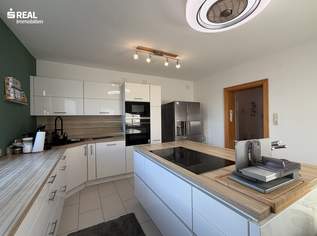 großzügiges, modernisiertes Einfamilienhaus mit Swimming Pool, Keller & Garage in Bruck an der Leitha, 569000 €, Immobilien-Häuser in 2460 Gemeinde Bruck an der Leitha