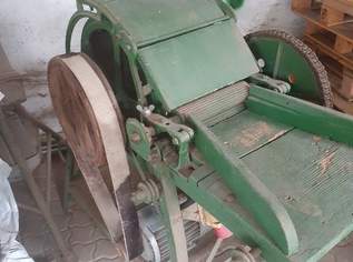 Kadiermaschine , 150 €, Marktplatz-Antiquitäten, Sammlerobjekte & Kunst in 2201 Gemeinde Gerasdorf bei Wien