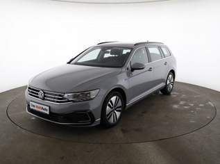 Passat GTE Variant, 21950 €, Auto & Fahrrad-Autos in 8020 Gries