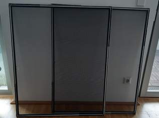 2 Fliegengitter für Fenster Insektenschutz 90 x 108 cm sehr guter Zustand, 39 €, Haus, Bau, Garten-Hausbau & Werkzeug in 1220 Donaustadt