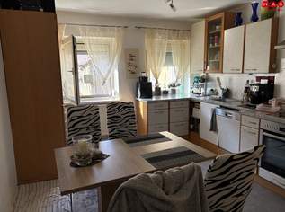 Gemütliche 4-Zimmer-Familienwohnung mit heller Raumaufteilung, moderner Ausstattung und cleveren Stauraumlösungen in begehrter Ruhelage mit hochwertigem Wohnambiente!, 530.72 €, Immobilien-Wohnungen in 4400 Steyr Gemütliche 4-Zimmer-Familienwohnung mit heller Raumaufteilung, moderner Ausstattung und cleveren Stauraumlösungen in begehrter Ruhelage mit hochwertigem Wohnambiente!, 530.72 €, Immobilien-Wohnungen in 4400 Steyr