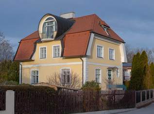 Traumhafte Altbauvilla mit Einliegerwohnung und großem Garten in Badennähe, 2745.71 €, Immobilien-Häuser in 2524 Gemeinde Teesdorf