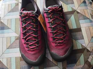 La Sportiva TX4 Evo ST W - NEU! - Zustiegsschuhe - Damen - Gr 40 - Redwood/ Onyx, 130 €, Marktplatz-Sportgeräte & Zubehör in 8043 Graz