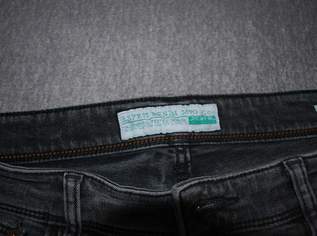 Jeans Esprit Größe 33/32 Jeans Esprit Größe 33/32