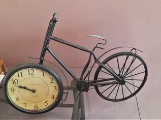 Uhr, 50 X 35 cm, 20 €, Haus, Bau, Garten-Geschirr & Deko in 1220 Donaustadt Uhr, 50 X 35 cm, 20 €, Haus, Bau, Garten-Geschirr & Deko in 1220 Donaustadt