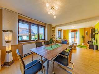 3 WOHNEINHEITEN, 2 WINTERGÄRTEN, BALKON, DOPPELGARAGE- RUHELAGE UND ZENTRUMSNAH, 519900 €, Immobilien-Häuser in 2020 Hollabrunn