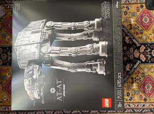 Lego Star Wars AT-AT Ultimate Series Collection