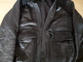 Hugo Boss Lederjacke. ECHT Leder. Größe M. UVP:750€, 210 €, Kleidung & Schmuck-Herrenkleidung in 1040 Wieden