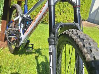 Mondraker superfoxy , 1700 €, Auto & Fahrrad-Fahrräder in 9560 Feldkirchen in Kärnten Mondraker superfoxy , 1700 €, Auto & Fahrrad-Fahrräder in 9560 Feldkirchen in Kärnten