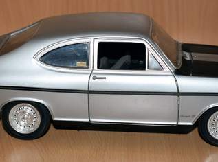 Revell Modellauto Opel Kadett Olympia 1900 Rally Coupé 1:18 Revell Modellauto Opel Kadett Olympia 1900 Rally Coupé 1:18