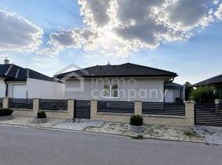 HAUS-HIGHLIGHT! 4 ZIMMER | GARTEN | GARAGE | ABSOLUTE RUHELAGE, 470000 €, Immobilien-Häuser in 2473 Gemeinde Potzneusiedl HAUS-HIGHLIGHT! 4 ZIMMER | GARTEN | GARAGE | ABSOLUTE RUHELAGE, 470000 €, Immobilien-Häuser in 2473 Gemeinde Potzneusiedl
