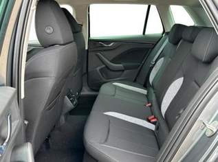 Kamiq Selection DSG+ACC+SHZ+RFK+PDC+KESSY+SUN..., 29741 €, Auto & Fahrrad-Autos in 6844 Gemeinde Altach