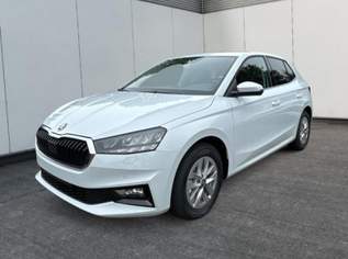 Fabia Selection ACC+SHZ+KAMERA+PDC+LED 1.0 TS..., 26633 €, Auto & Fahrrad-Autos in 6844 Gemeinde Altach