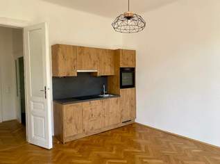 1140  2 Zimmer mit Balkon Erstbezug nach Renovierung