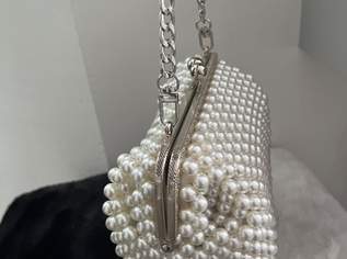 Perlentasche , 55 €, Kleidung & Schmuck-Taschen & Koffer in 2326 Gemeinde Lanzendorf