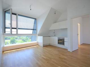 Exklusive 2‑Zimmer‑DG‑Wohnung mit sonniger Hofterrasse und Weitblick über Wien, 320000 €, Immobilien-Wohnungen in 1180 Währing